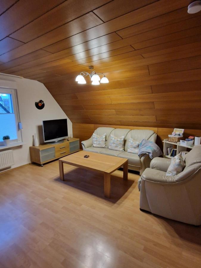 Ruhrpottbude - Private Ferienwohnung Im Herzen Des Ruhrgebiets Bochum Exterior photo