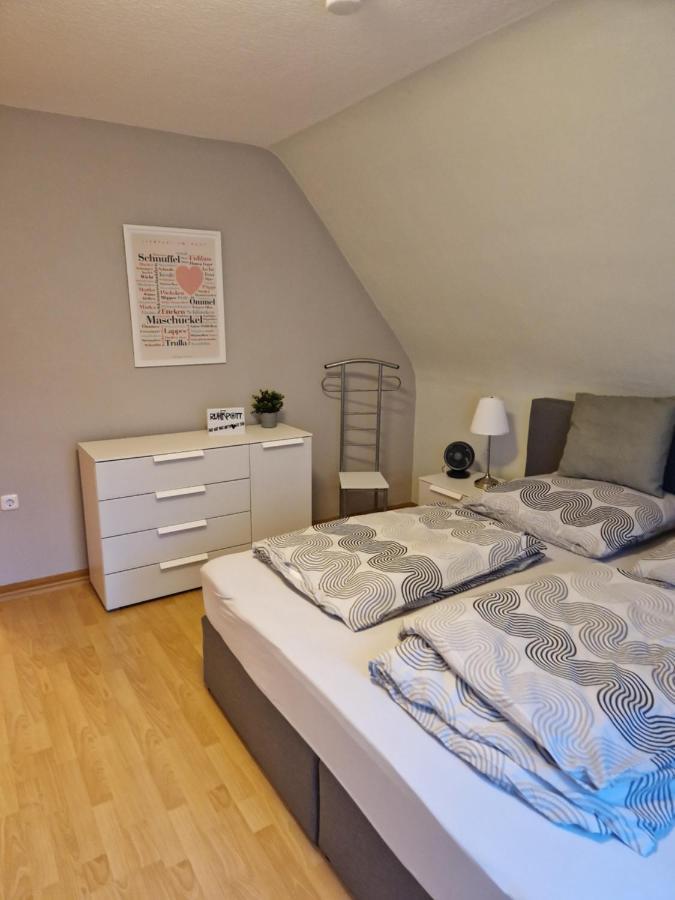 Ruhrpottbude - Private Ferienwohnung Im Herzen Des Ruhrgebiets Bochum Exterior photo
